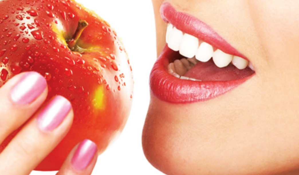Apple For Gums And Teeth